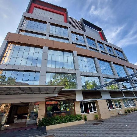 Hotel Sree Gokulam Apartments Guruvāyūr Exteriér fotografie