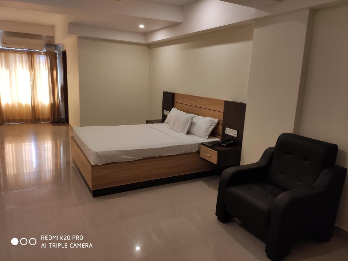Hotel Sree Gokulam Apartments Guruvāyūr Exteriér fotografie